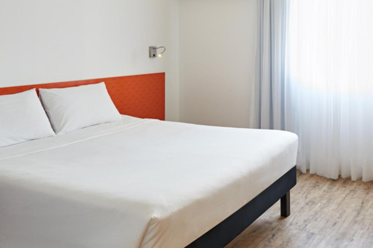 Ibis Styles Balneario Camboriu - 1 Quadra Do Mar 호텔 외부 사진
