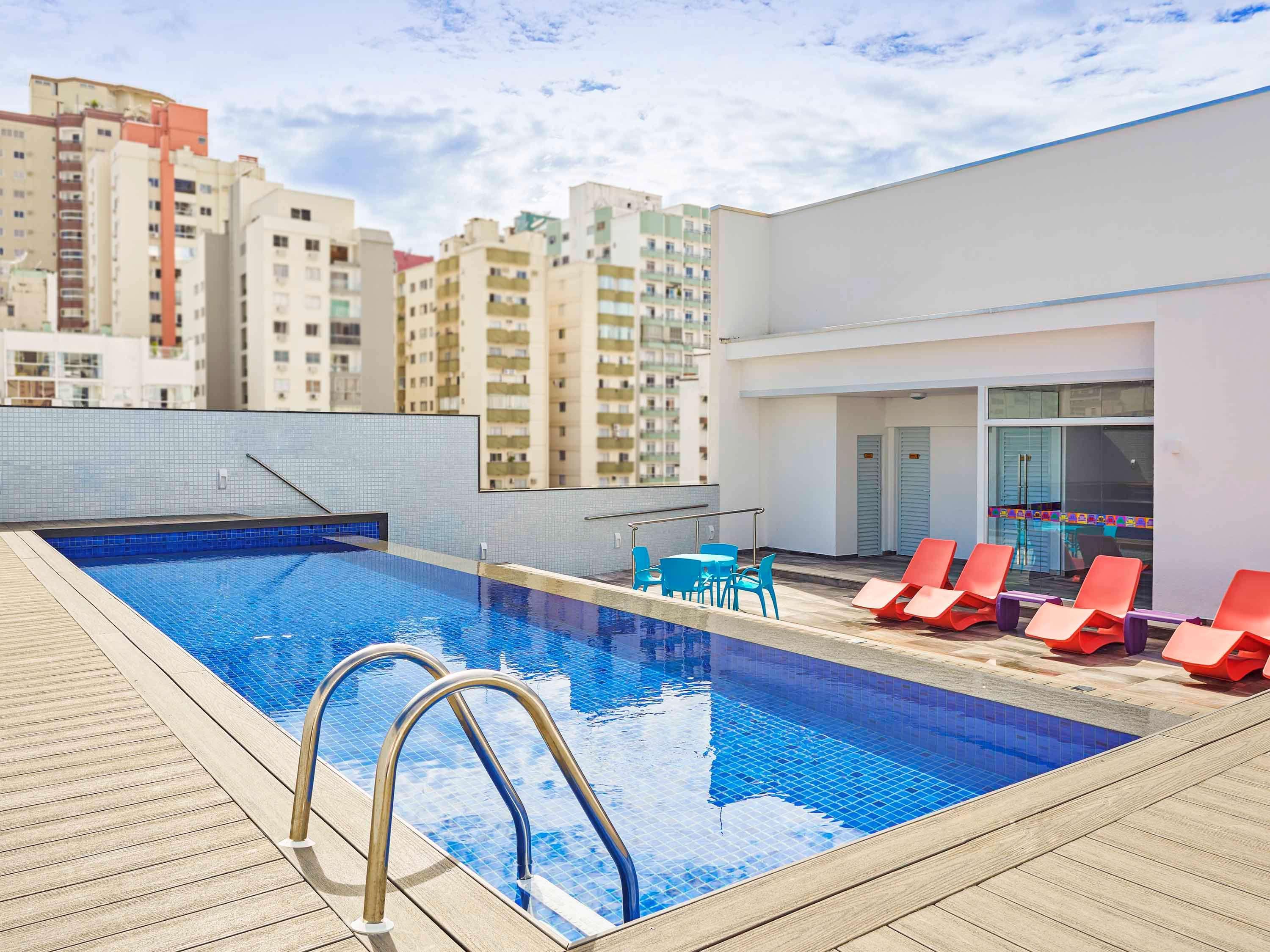 Ibis Styles Balneario Camboriu - 1 Quadra Do Mar 호텔 외부 사진